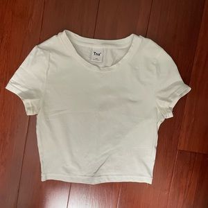 Aritzia TNA cropped tee
